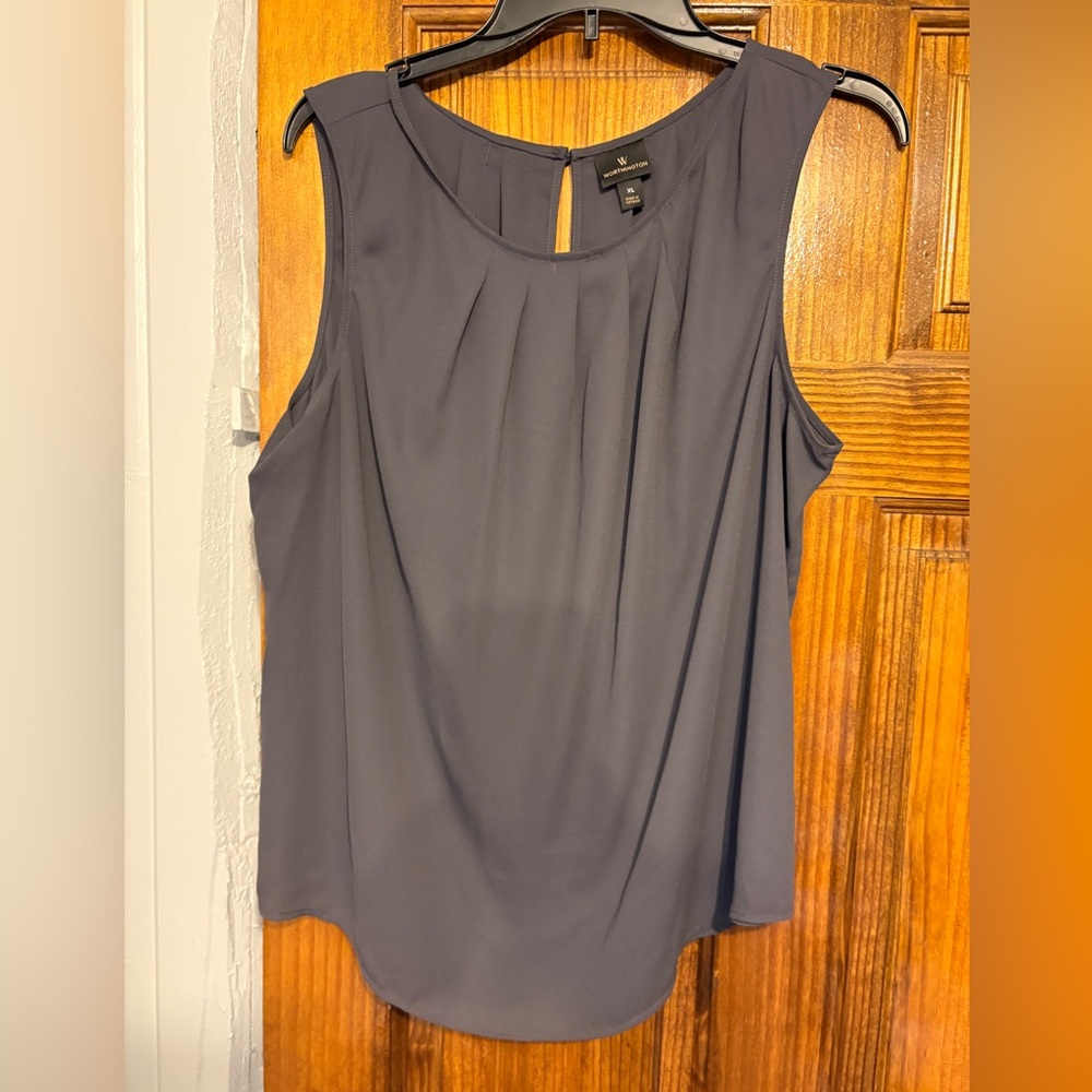 Worthington Sleeveless Blouse